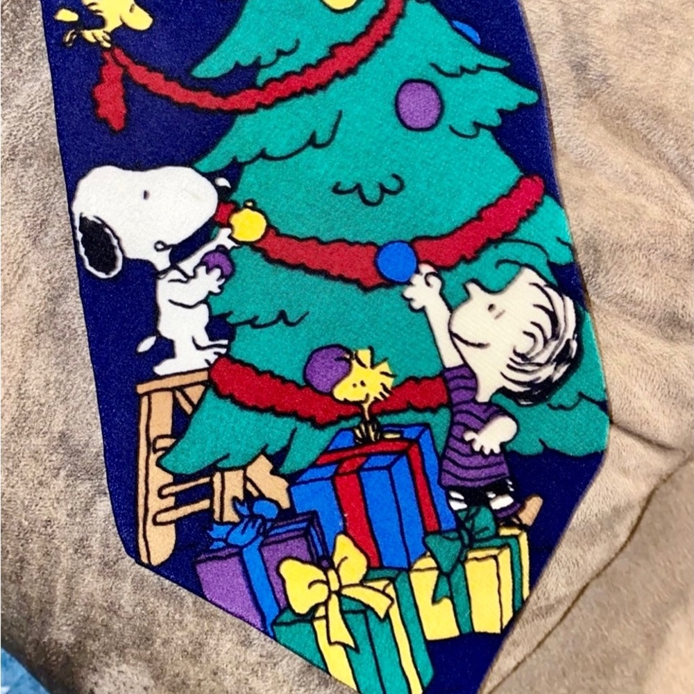 Peanuts Christmas Men’s Necktie